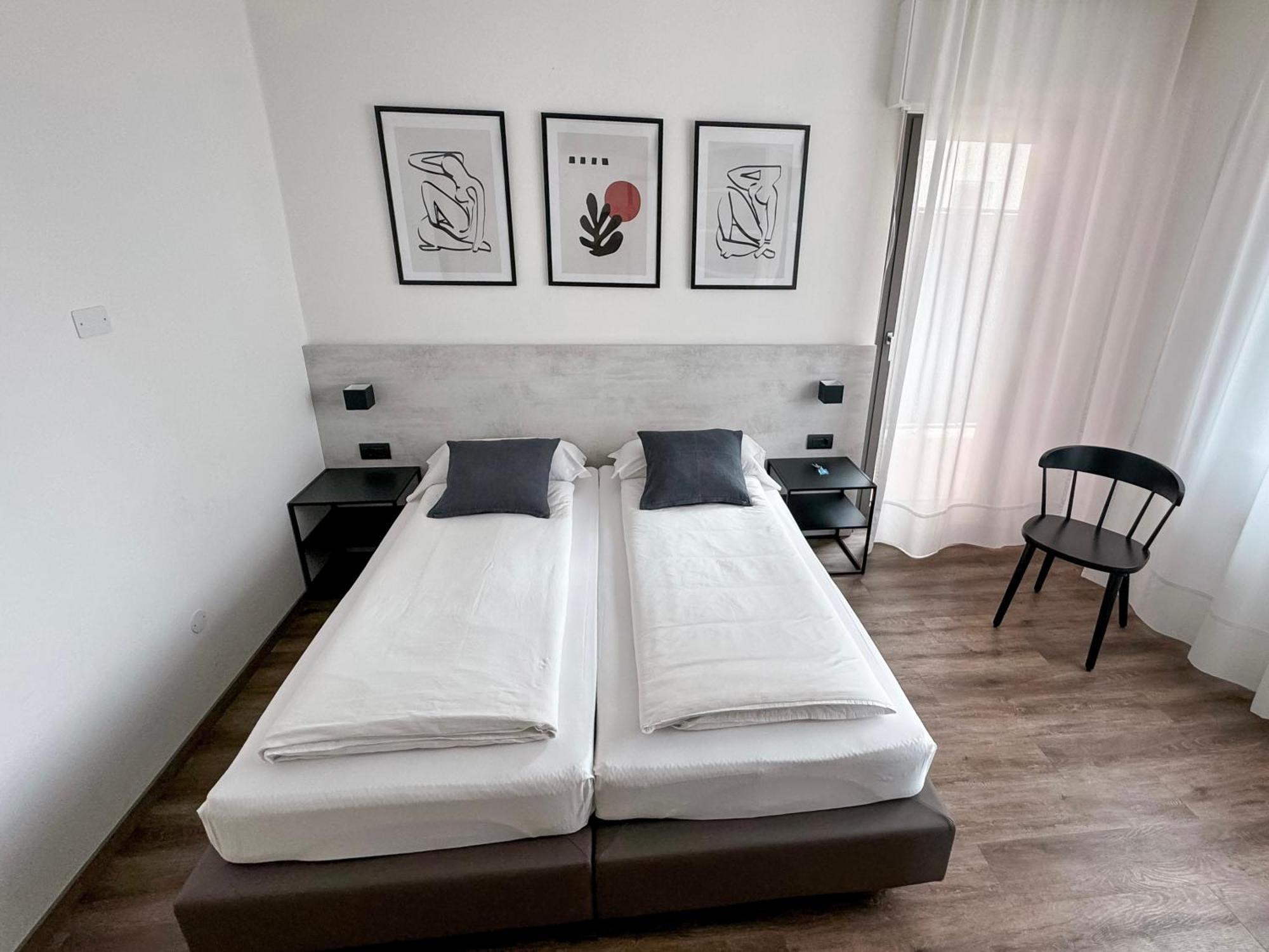Villa Paola B&B Torbole Sul Garda Exteriör bild